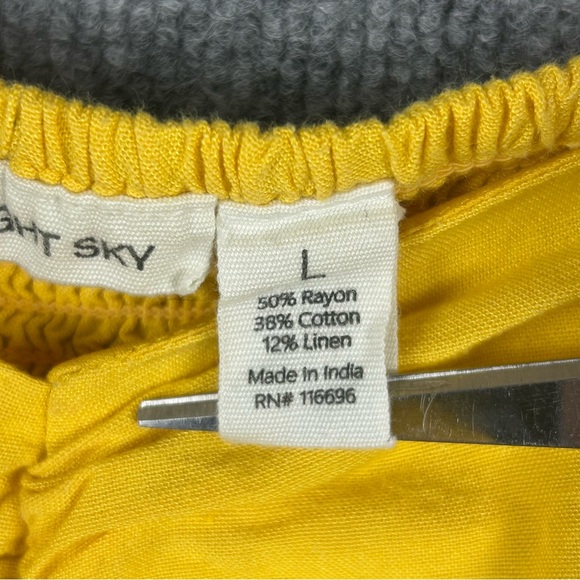 Midnight Sky Yellow Smocked Peplum Top L Flutter Sleeve Linen Blend Boho - Picture 3 of 9